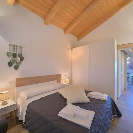 Domek alpejski La By Interhome