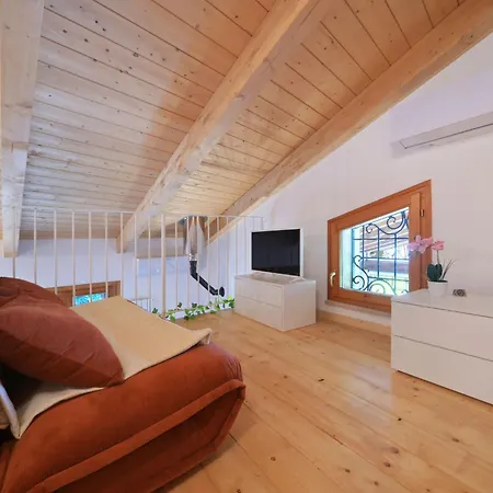 La By Interhome * San Feliciano