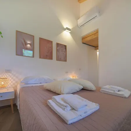La By Interhome