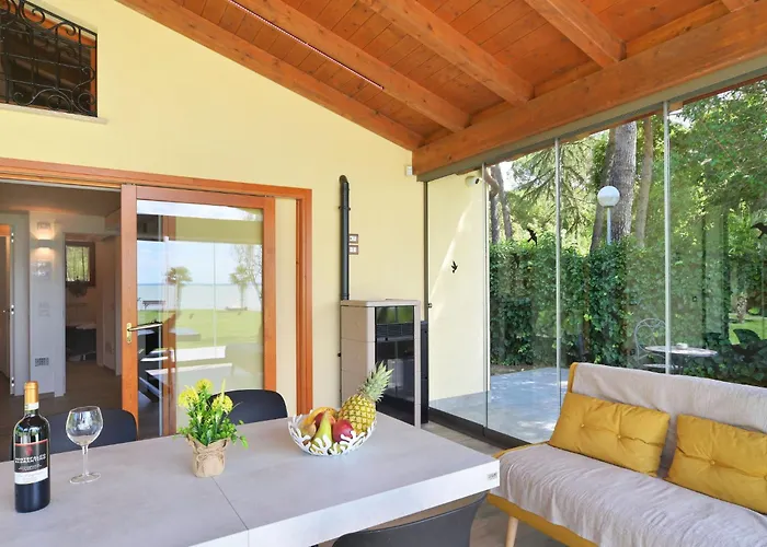 La By Interhome シャレー サン・フェリチャーノ